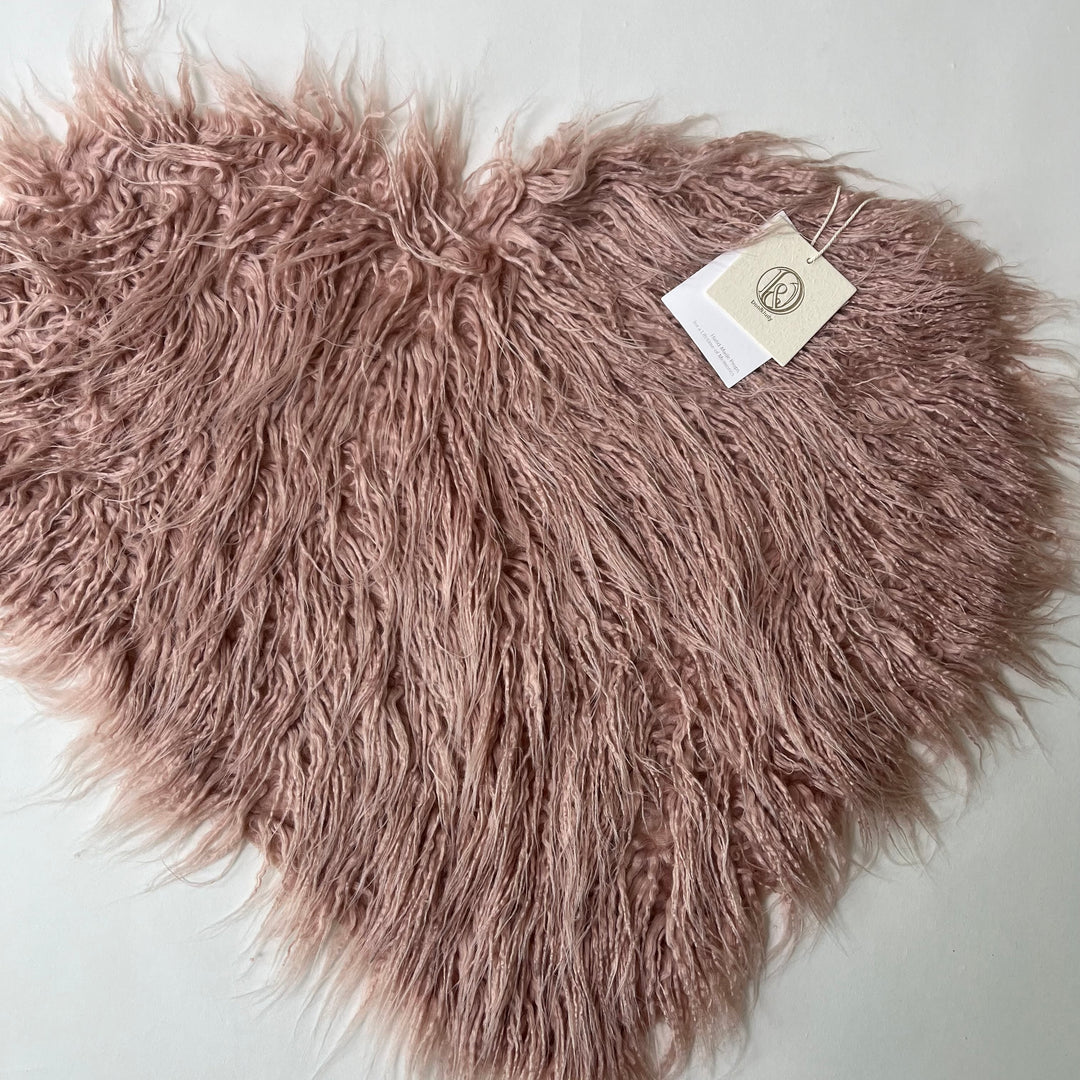 Soft Sweet Heart Faux Fur Blanket