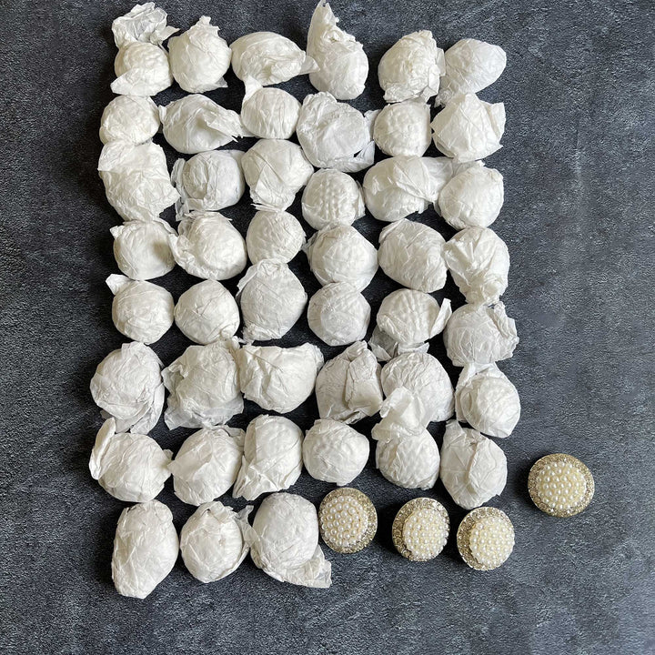 Small Pearl Round Buttons